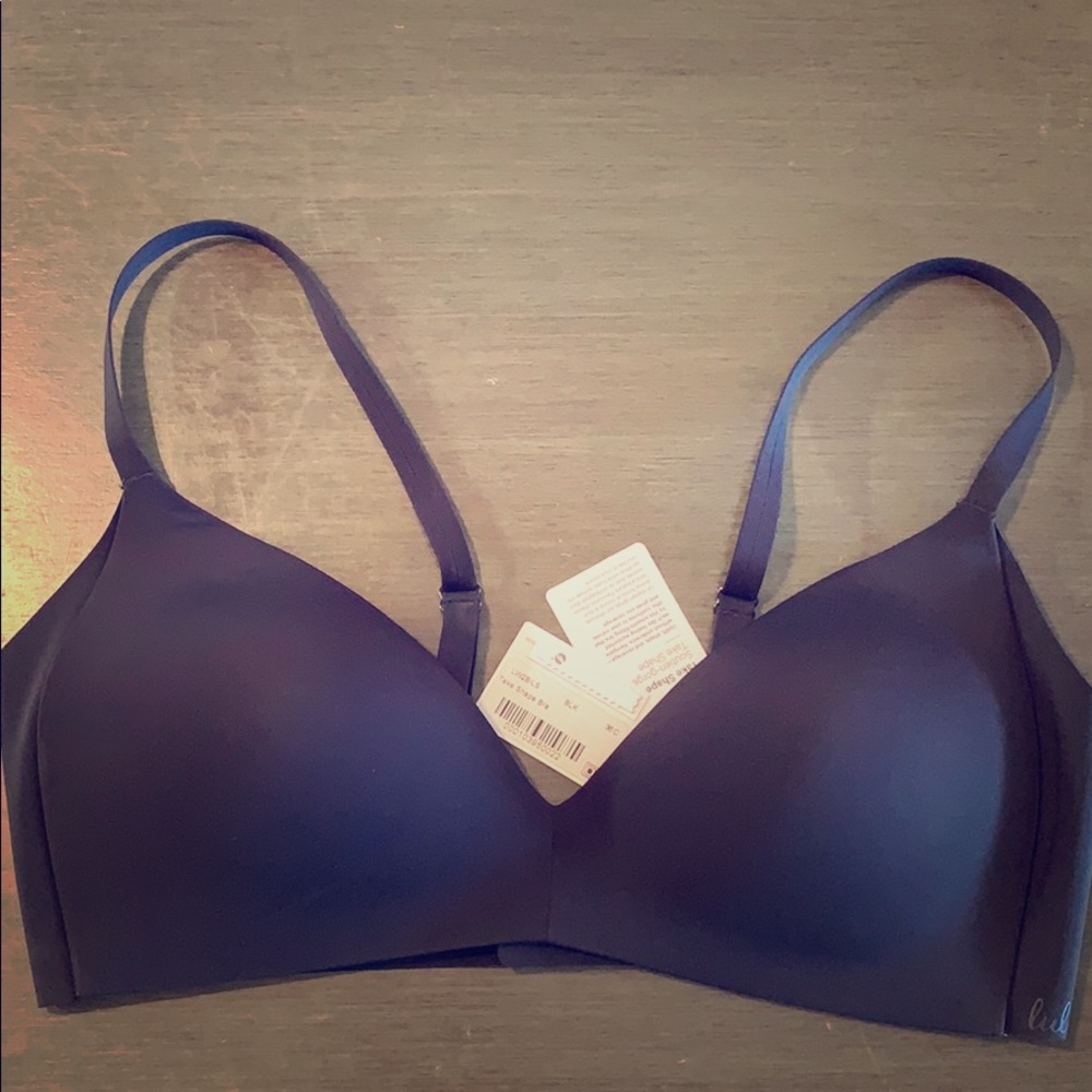 Lululemon Women's BLACK Bra